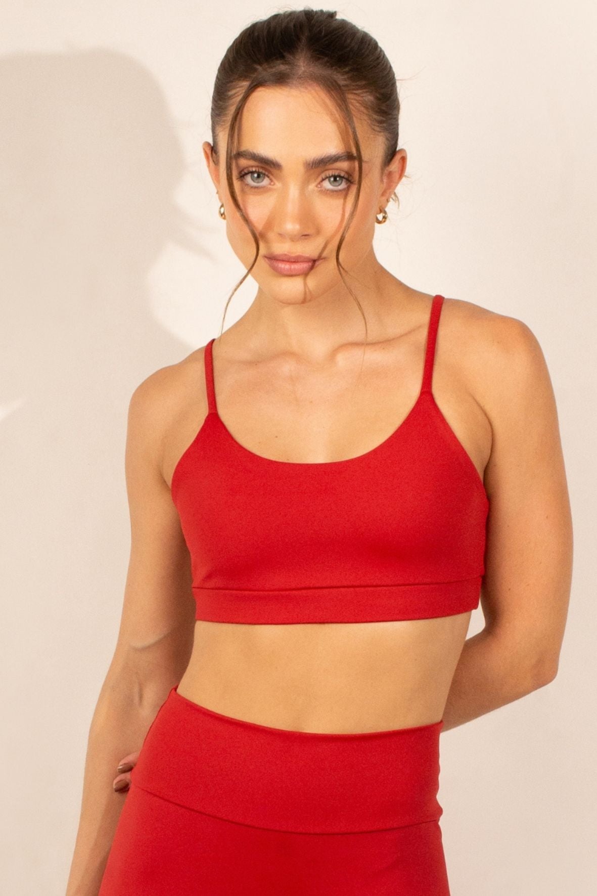 Top basic com regulador sculpt rubi