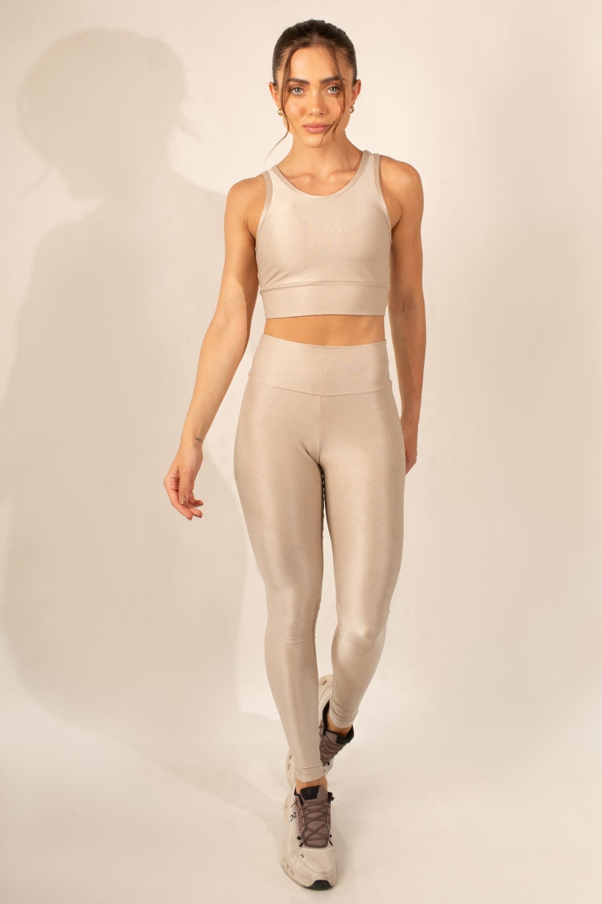 Conjunto legging e top decote redondo lumen pérola