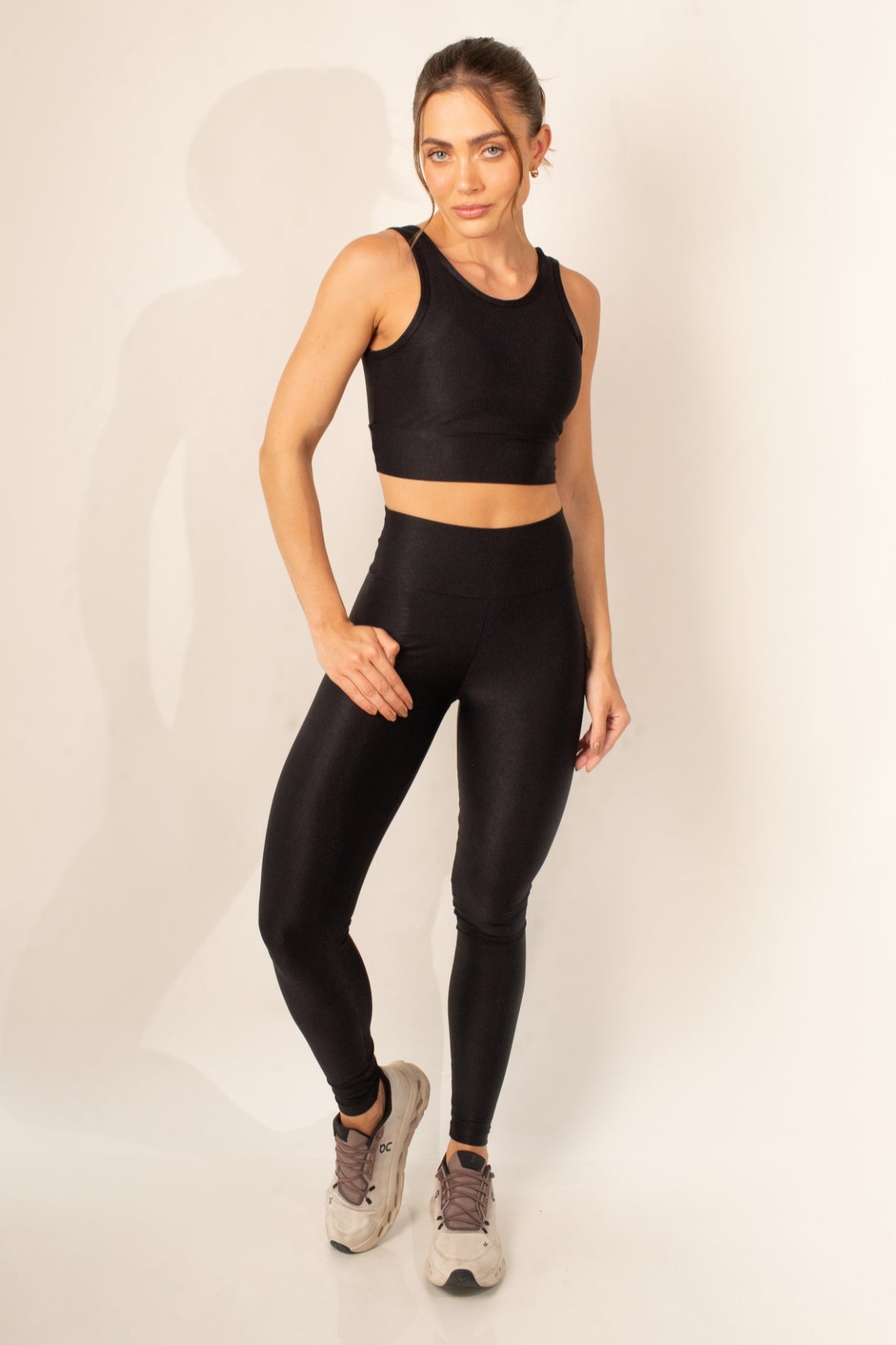 Conjunto legging e top decote redondo lumen preto