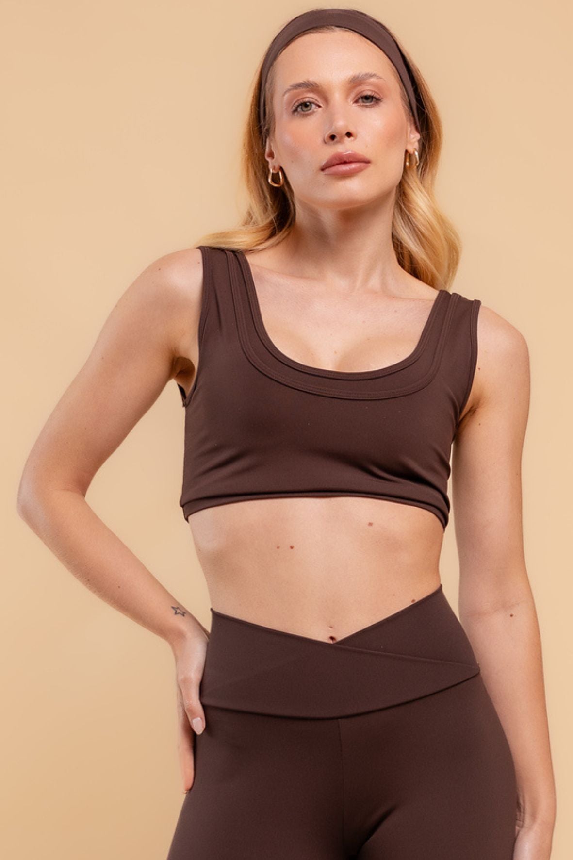 Conjunto flare Adaptive café