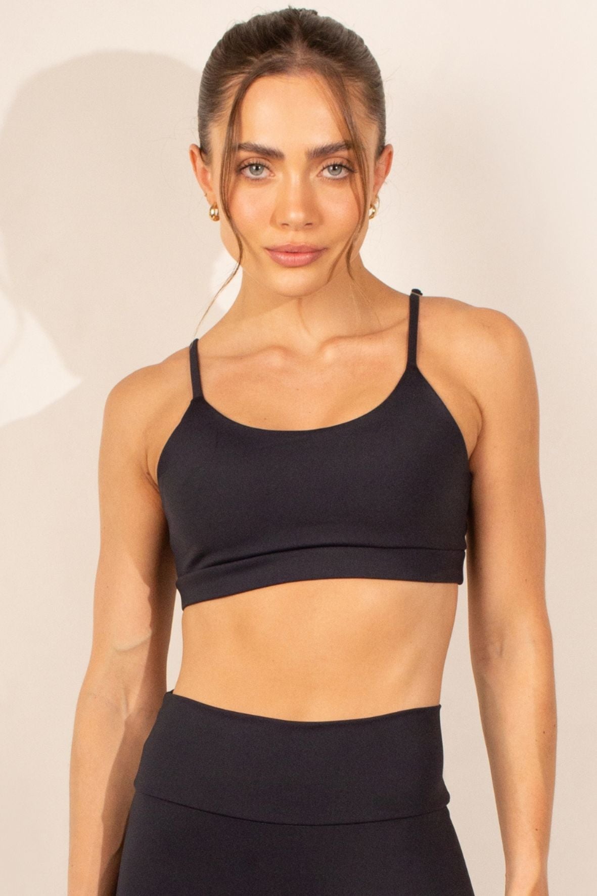 Top basic com regulador sculpt preto