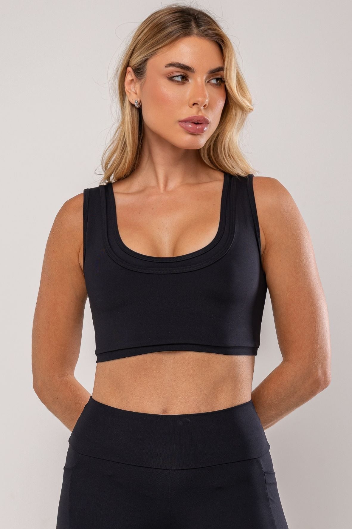 Top camada dupla adaptive preto