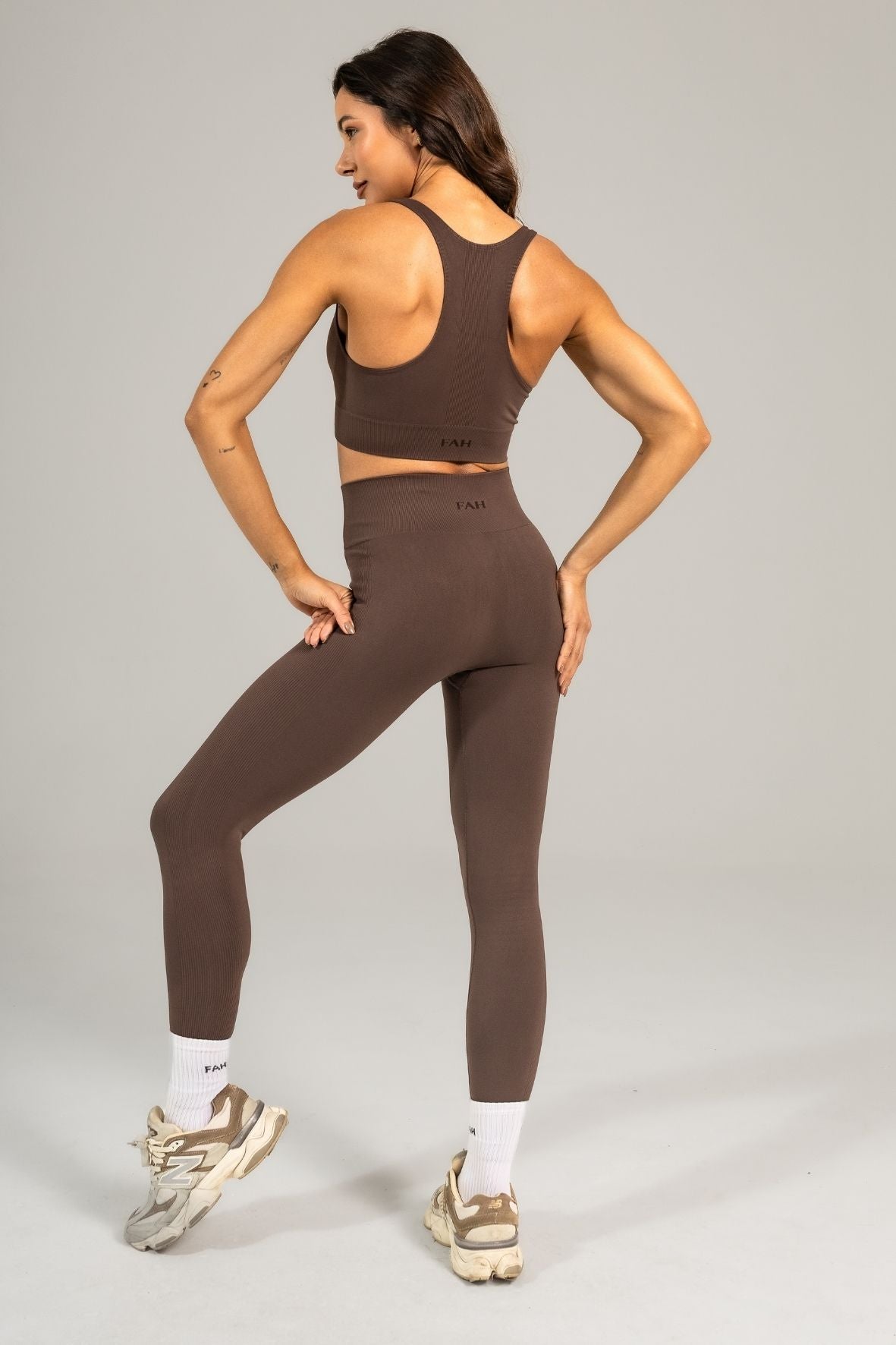 Legging lisa sem costura café